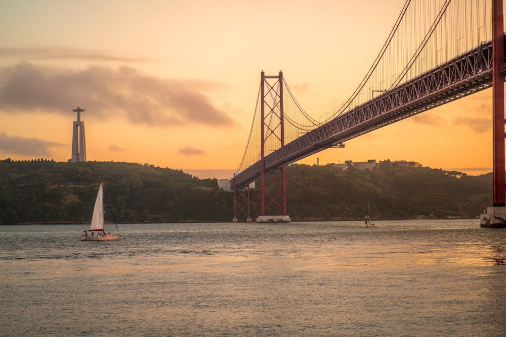 Ponte 25 de Abril
